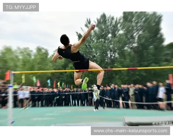 现场“热血沸腾”：运动员“极速冲刺”燃爆全场！